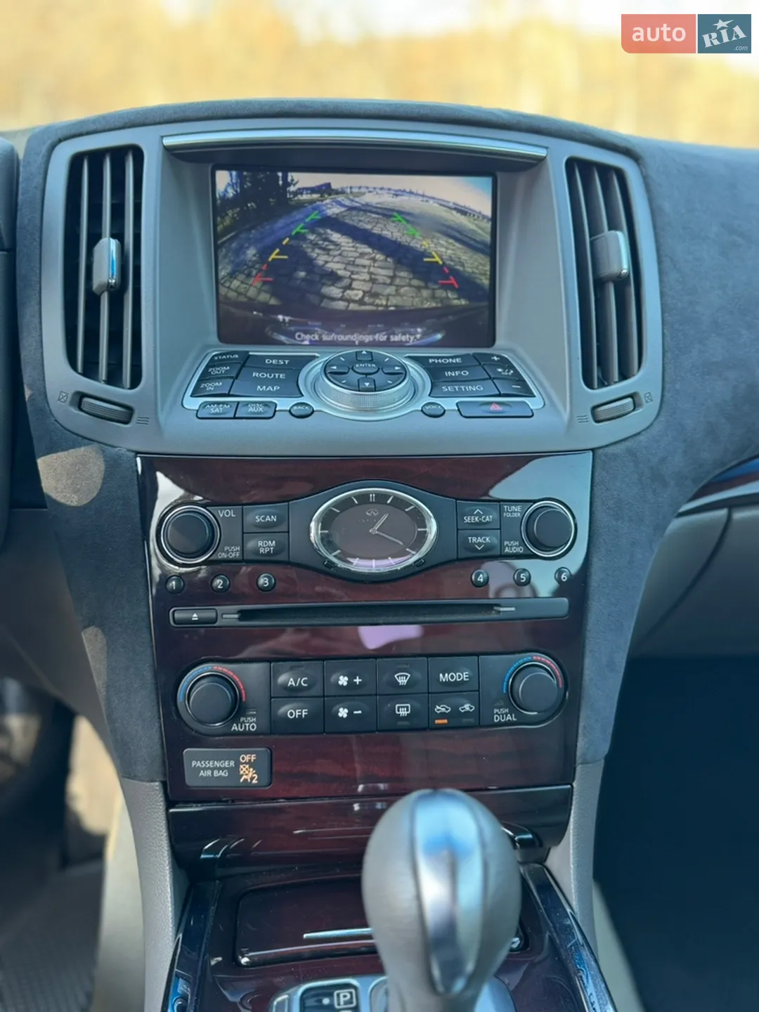 2010 Infiniti G - мініатюра 22