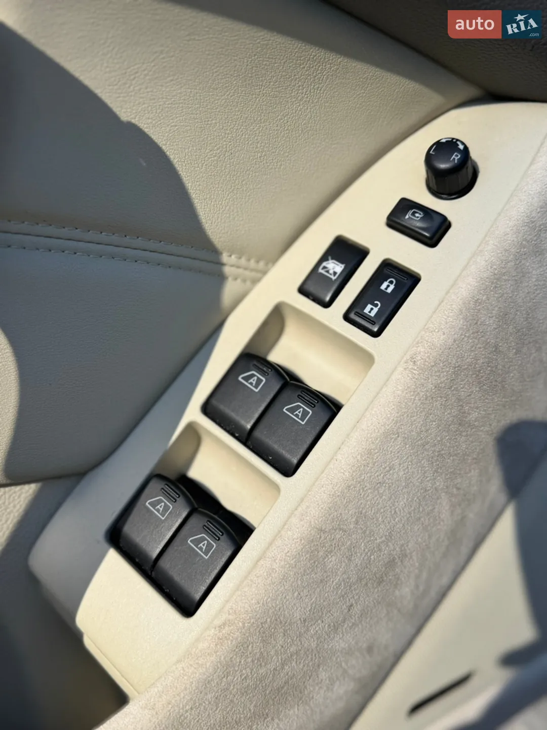 2010 Infiniti G - мініатюра 83