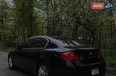 Седан Infiniti G37 2013 в Дніпрі