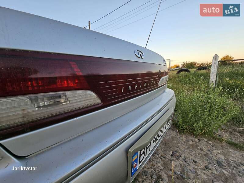Седан Infiniti I30 1998 в Балті