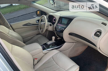 Внедорожник / Кроссовер Infiniti JX35 2013 в Херсоне