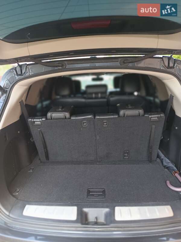Позашляховик / Кросовер Infiniti JX35 2013 в Івано-Франківську