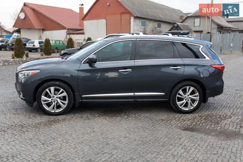 Infiniti JX35 2013