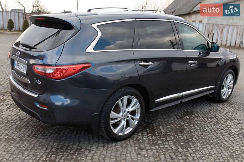 Позашляховик / Кросовер Infiniti JX35 2013 в Хусті