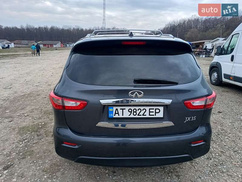 Позашляховик / Кросовер Infiniti JX35 2013 в Івано-Франківську