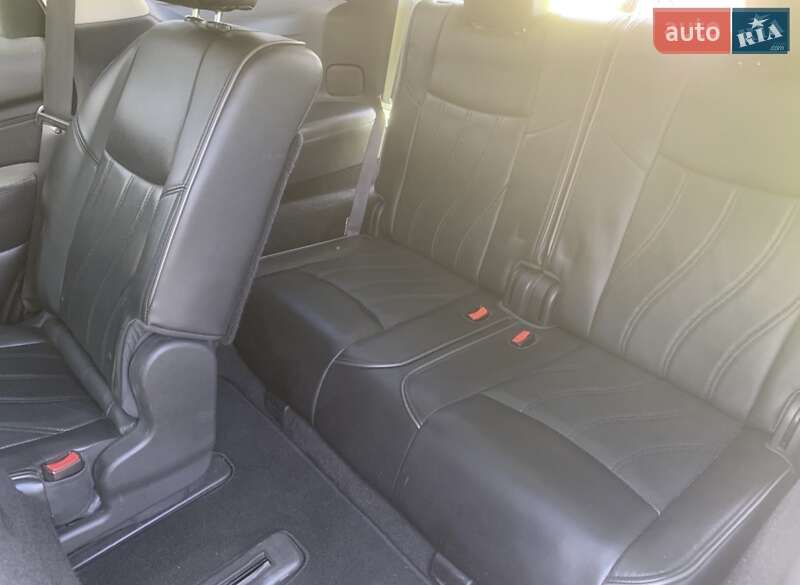 Позашляховик / Кросовер Infiniti JX35 2013 в Полтаві