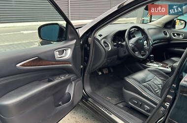 Внедорожник / Кроссовер Infiniti JX35 2012 в 