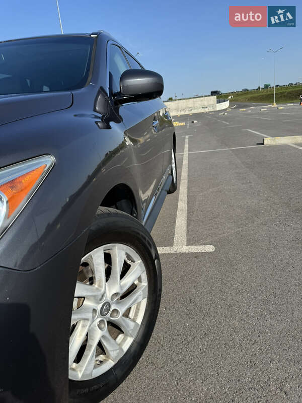 Позашляховик / Кросовер Infiniti JX35 2013 в Львові