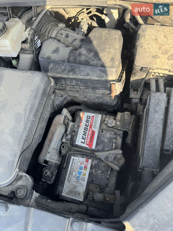 Позашляховик / Кросовер Infiniti JX35 2013 в Львові