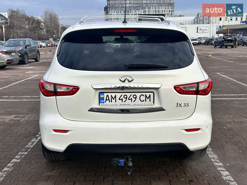 Внедорожник / Кроссовер Infiniti JX35 2013 в Житомире