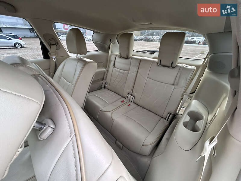 Внедорожник / Кроссовер Infiniti JX35 2013 в Житомире