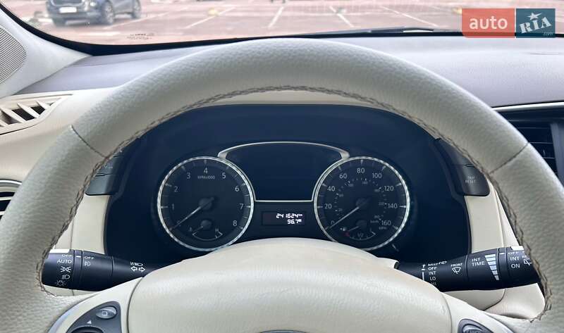 Внедорожник / Кроссовер Infiniti JX35 2013 в Житомире