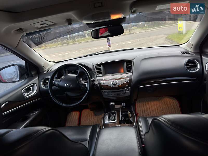 Внедорожник / Кроссовер Infiniti JX35 2013 в Бродах