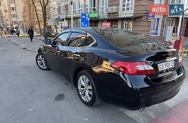 Седан Infiniti M25 2012 в Киеве
