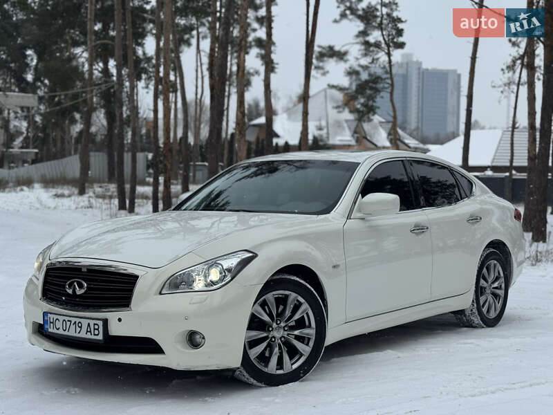 Infiniti M25 2012 Infiniti M25 2012