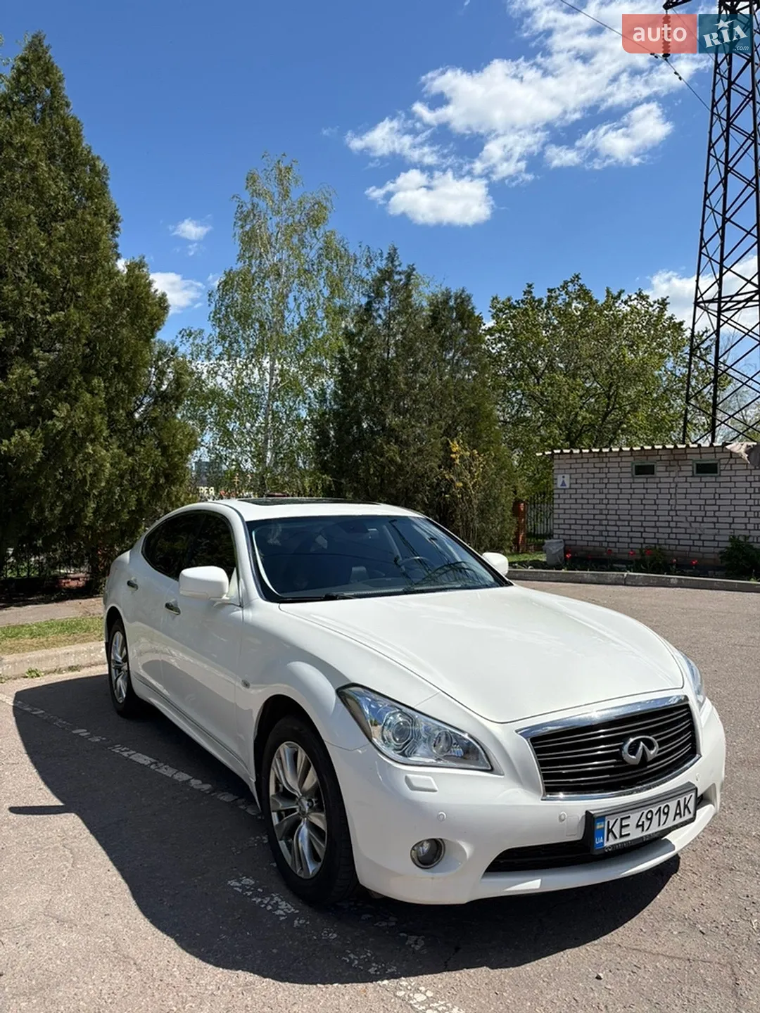 2013 Infiniti M - мініатюра 5