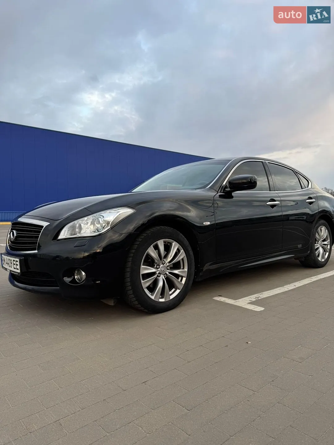 2013 Infiniti M - мініатюра 4
