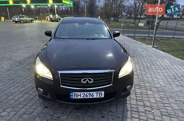 Седан Infiniti M30 2013 в Одесі