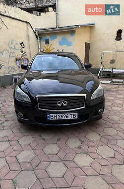 Седан Infiniti M30 2013 в Одессе