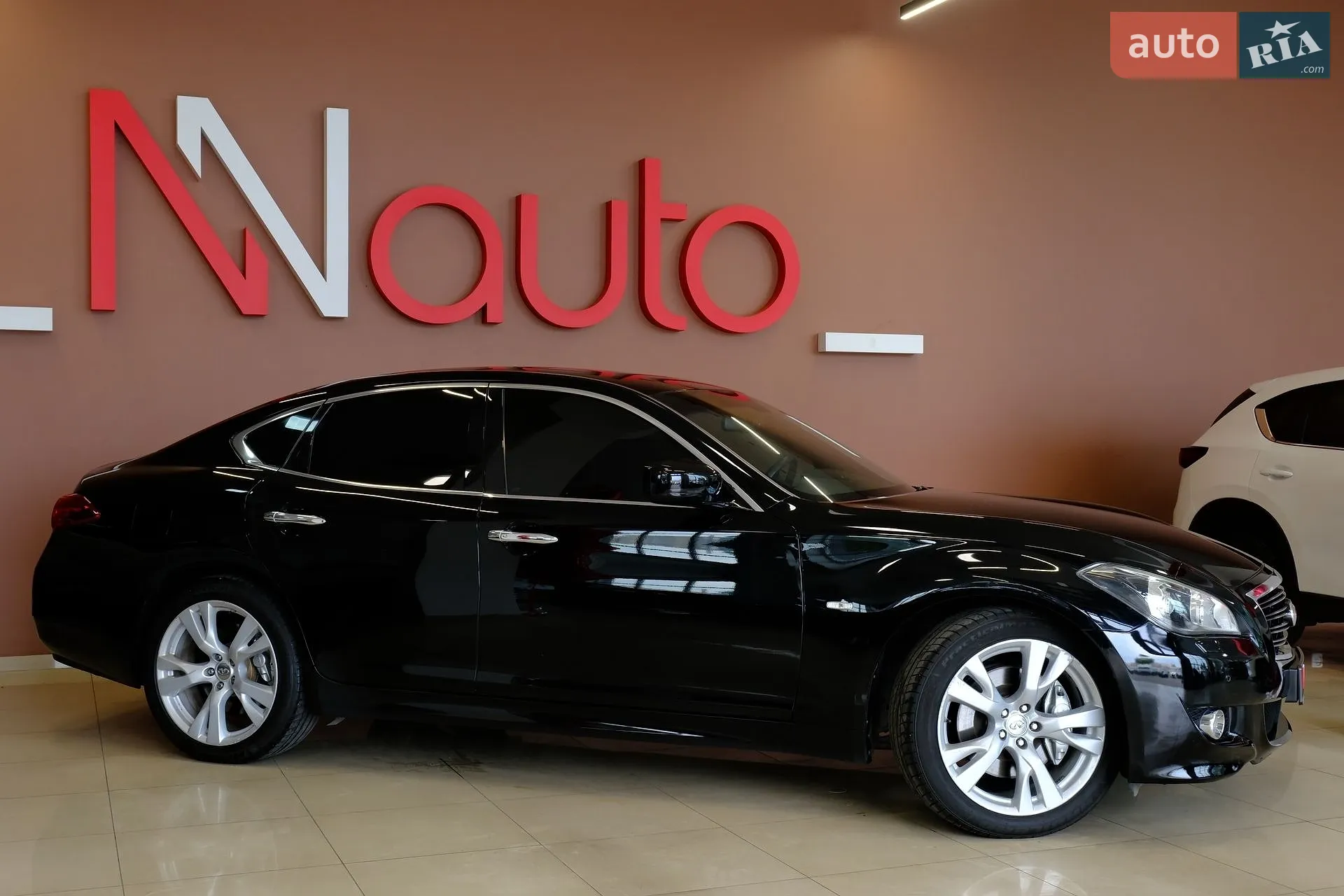 2013 Infiniti M - мініатюра 8