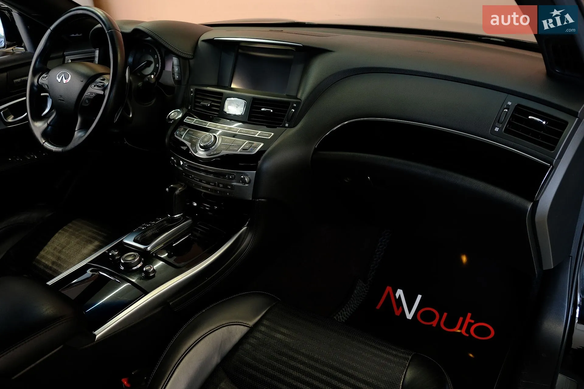 2013 Infiniti M - мініатюра 42