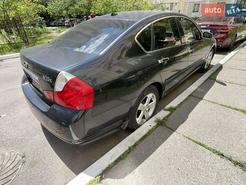 Седан Infiniti M35 2006 в Києві