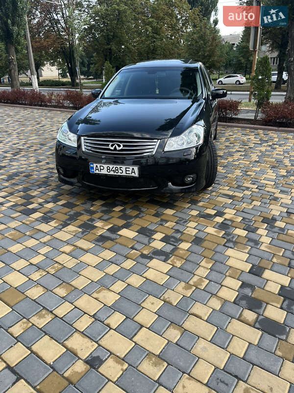 Infiniti M35 2008