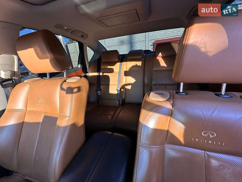 Седан Infiniti M35 2007 в Одессе фото 13 Седан Infiniti M35 2007 в Одессе