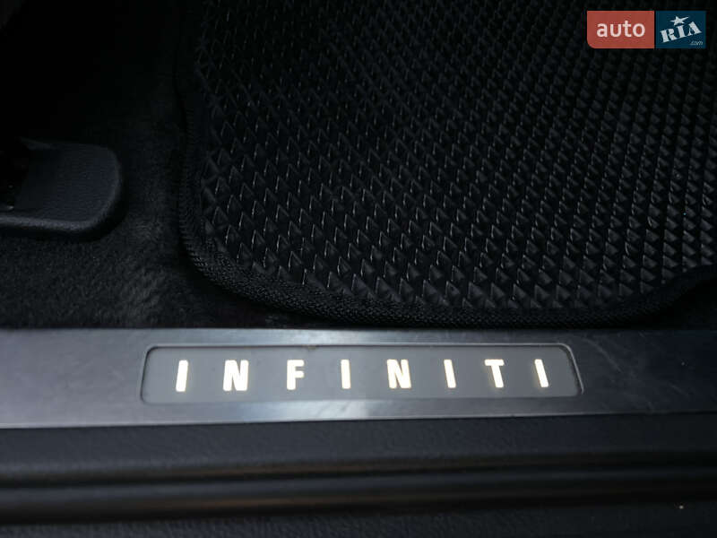 Седан Infiniti M35 2008 в Киеве фото 33 Седан Infiniti M35 2008 в Киеве