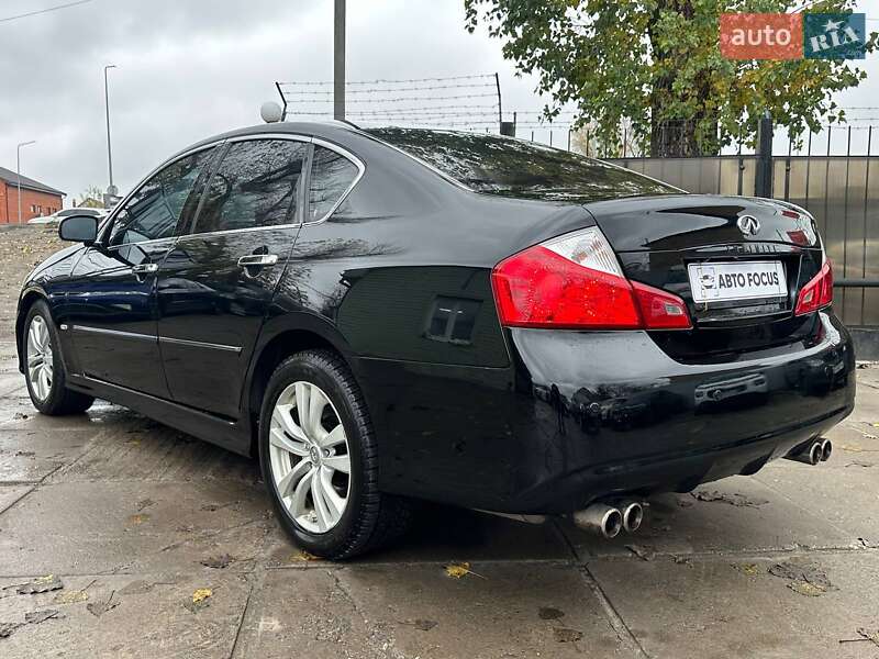 Седан Infiniti M35 2010 в Киеве