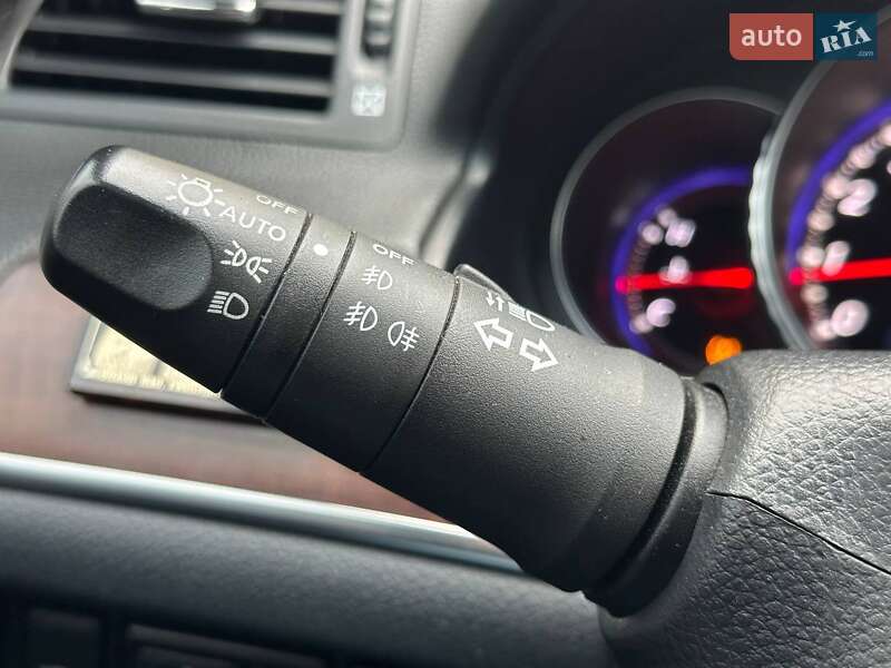 Седан Infiniti M35 2010 в Киеве