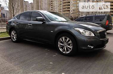 Седан Infiniti M37 2013 в 