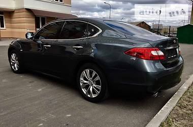 Седан Infiniti M37 2013 в 