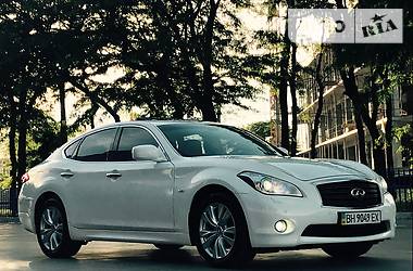 Седан Infiniti M37 2012 в Одессе