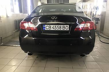 Седан Infiniti M37 2013 в 