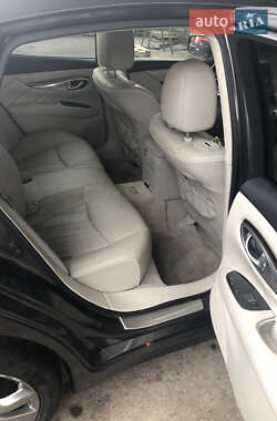 Седан Infiniti M37 2011 в Киеве