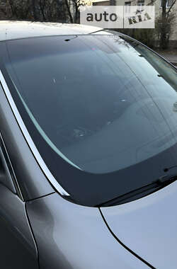 Седан Infiniti M37 2013 в 