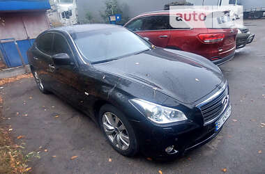 Седан Infiniti M37 2011 в Киеве