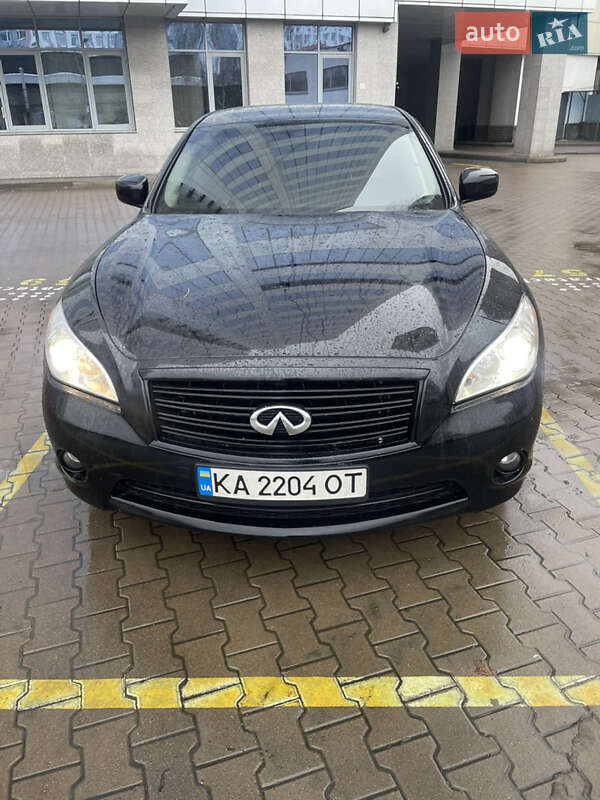 Седан Infiniti M37 2013 в Киеве