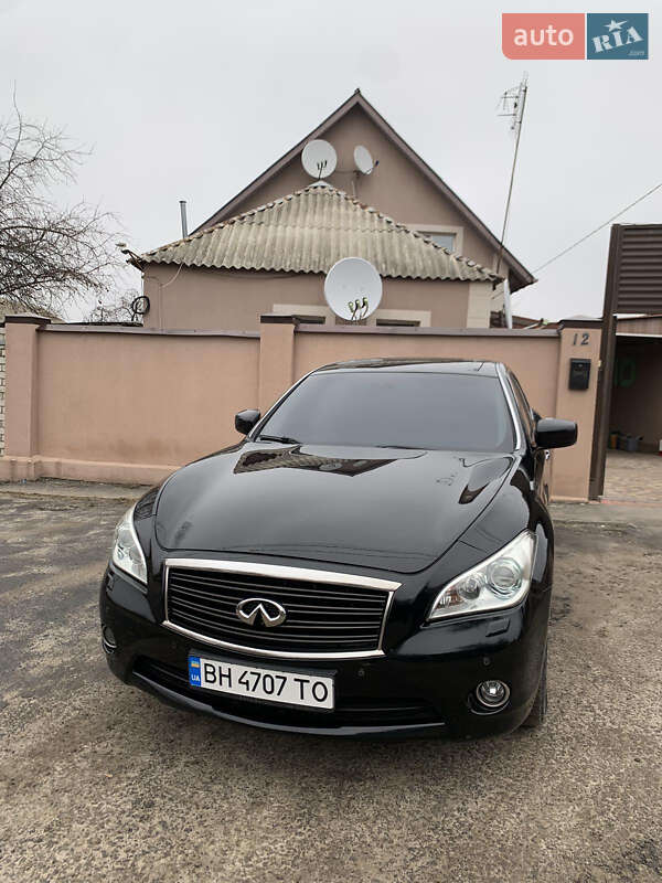 Седан Infiniti M37 2011 в Харкові