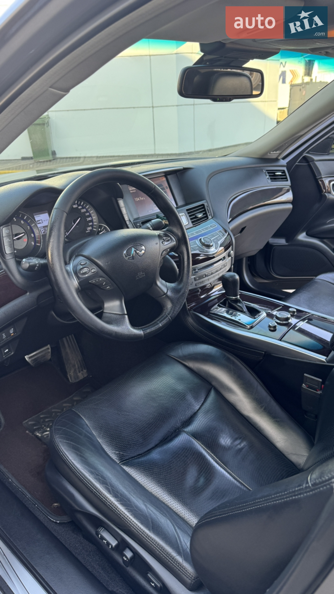 2012 Infiniti M - мініатюра 13