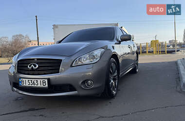 Седан Infiniti M37 2012 в 