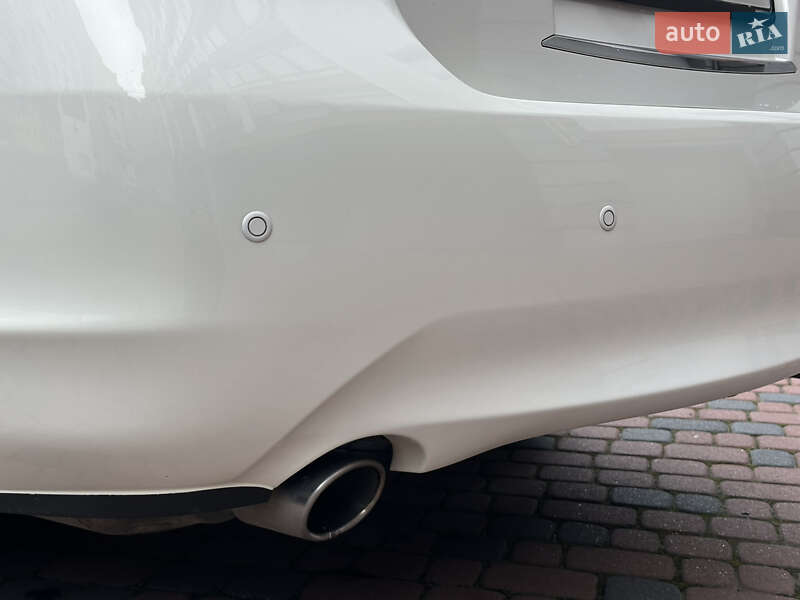 Седан Infiniti M37 2013 в Ивано-Франковске