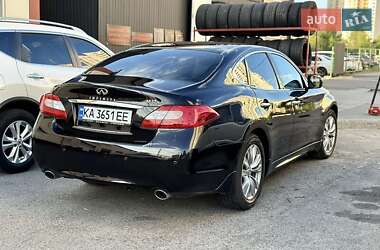 Седан Infiniti M37 2011 в 