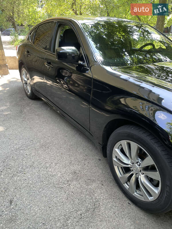 Седан Infiniti M37 2013 в Киеве фото 15 Седан Infiniti M37 2013 в Киеве