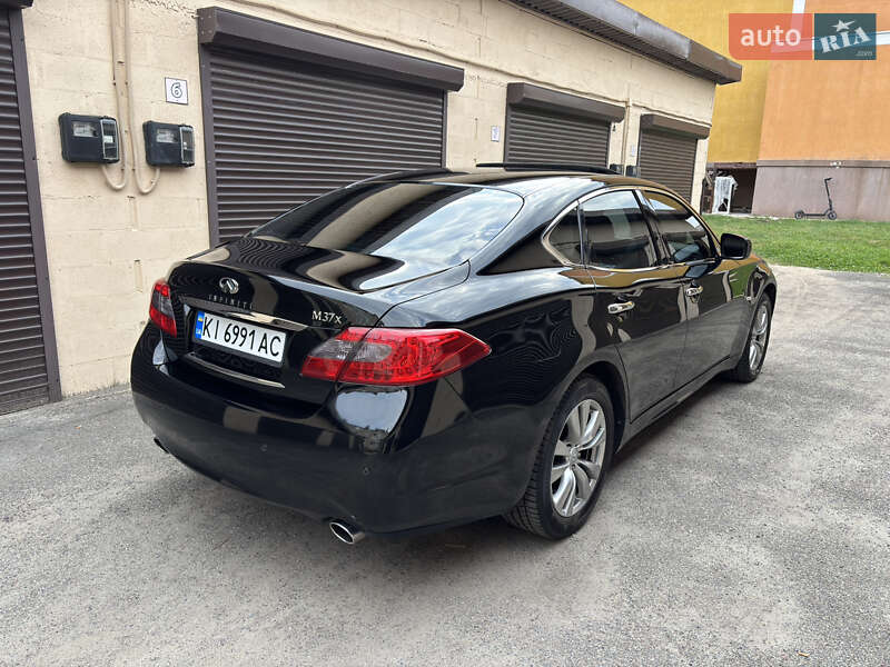 Седан Infiniti M37 2013 в Буче фото 7 Седан Infiniti M37 2013 в Буче