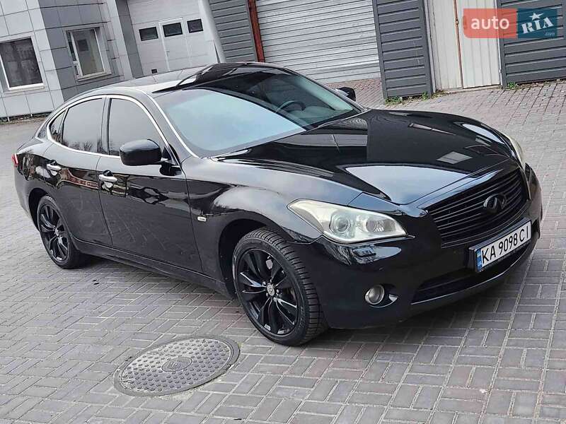 Седан Infiniti M37 2010 в Каменском фото Седан Infiniti M37 2010 в Каменском