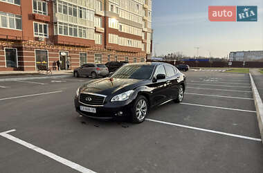 Седан Infiniti M37 2013 в Умани