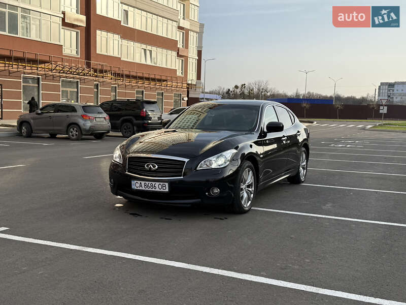 Седан Infiniti M37 2013 в Умани фото 12 Седан Infiniti M37 2013 в Умани