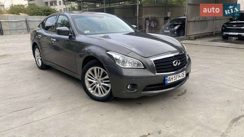 Infiniti M37 2011 Infiniti M37 2011
